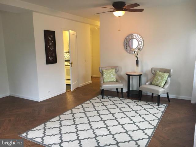 3213 Gunston Road, Unit 3213 Alexandria, VA 22302 - Photo 4 of 28 Interior (General)