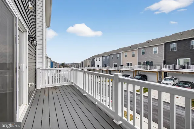 a car parked in front of a building