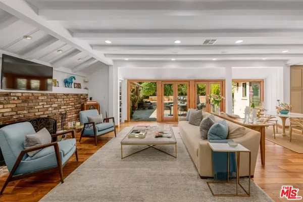 $10,500 | 9545 Dalegrove Drive, Beverly Hills, CA 90210