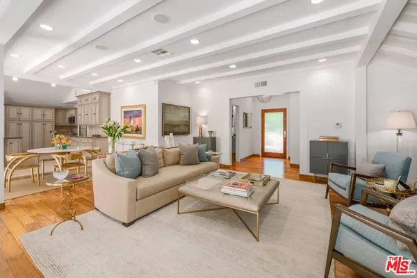 $10,500 | 9545 Dalegrove Drive, Beverly Hills, CA 90210