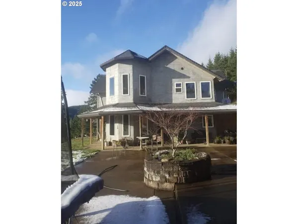 a view of a house with patio
