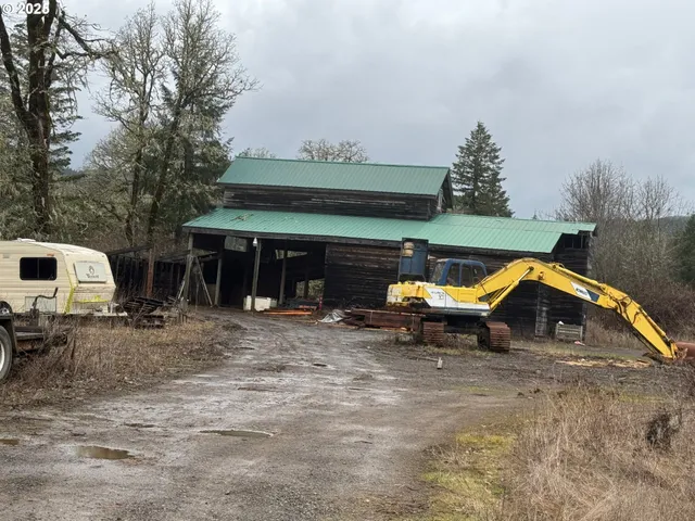 $1,300,000 | 21012 Northwest Trask Toll Road, Yamhill, OR 97148