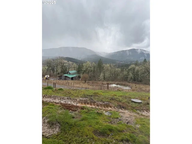 $1,300,000 | 21012 Northwest Trask Toll Road, Yamhill, OR 97148