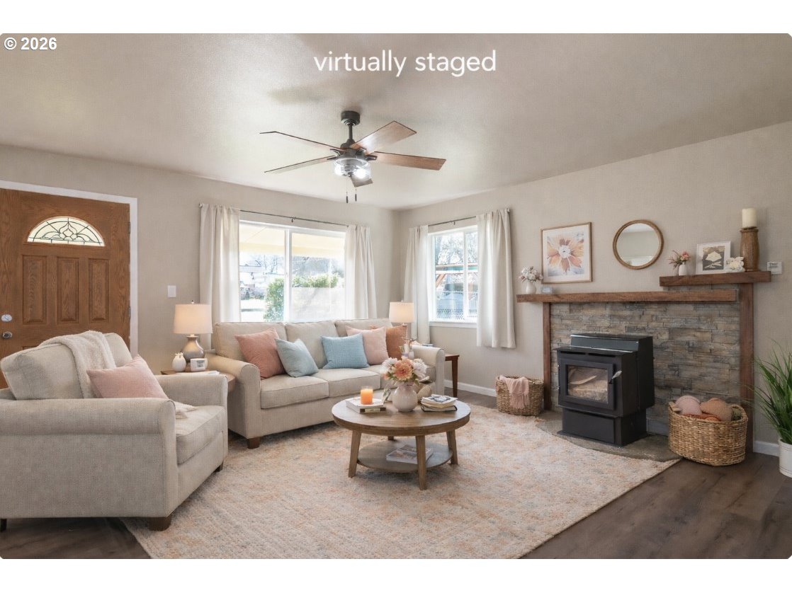 430 Southeast Carroll Street Winston, OR 97496 - Photo 3 of 47