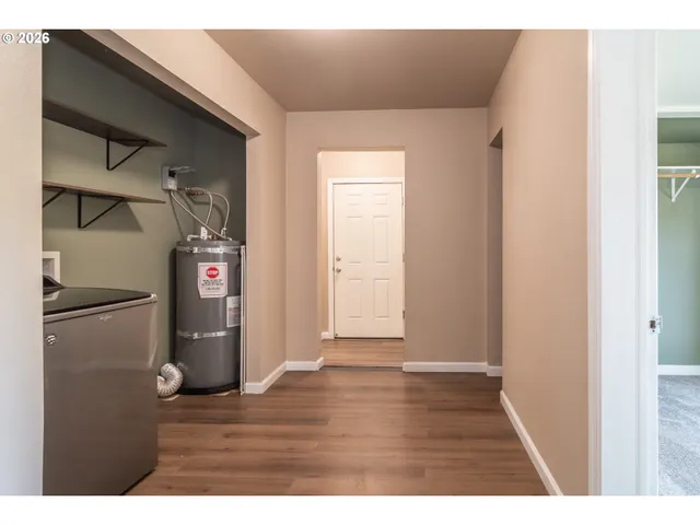 $268,000 | 430 Southeast Carroll Street, Winston, OR 97496