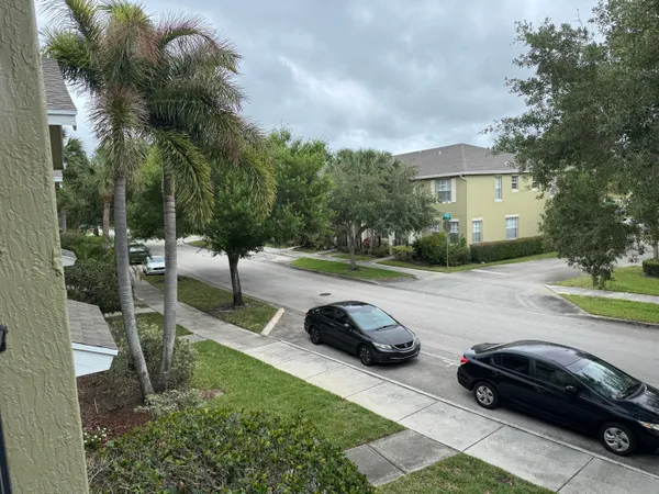 $2,000 | 2131 Southeast Destin Drive, Port St. Lucie, FL 34952