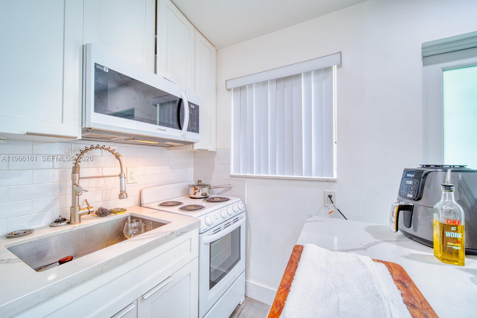 2841 Southwest 24th Terrace Miami, FL 33145 - Photo 26 of 65