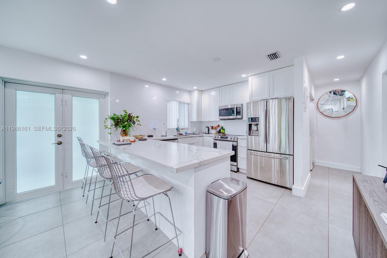 2841 Southwest 24th Terrace Miami, FL 33145 - Photo 5 of 65