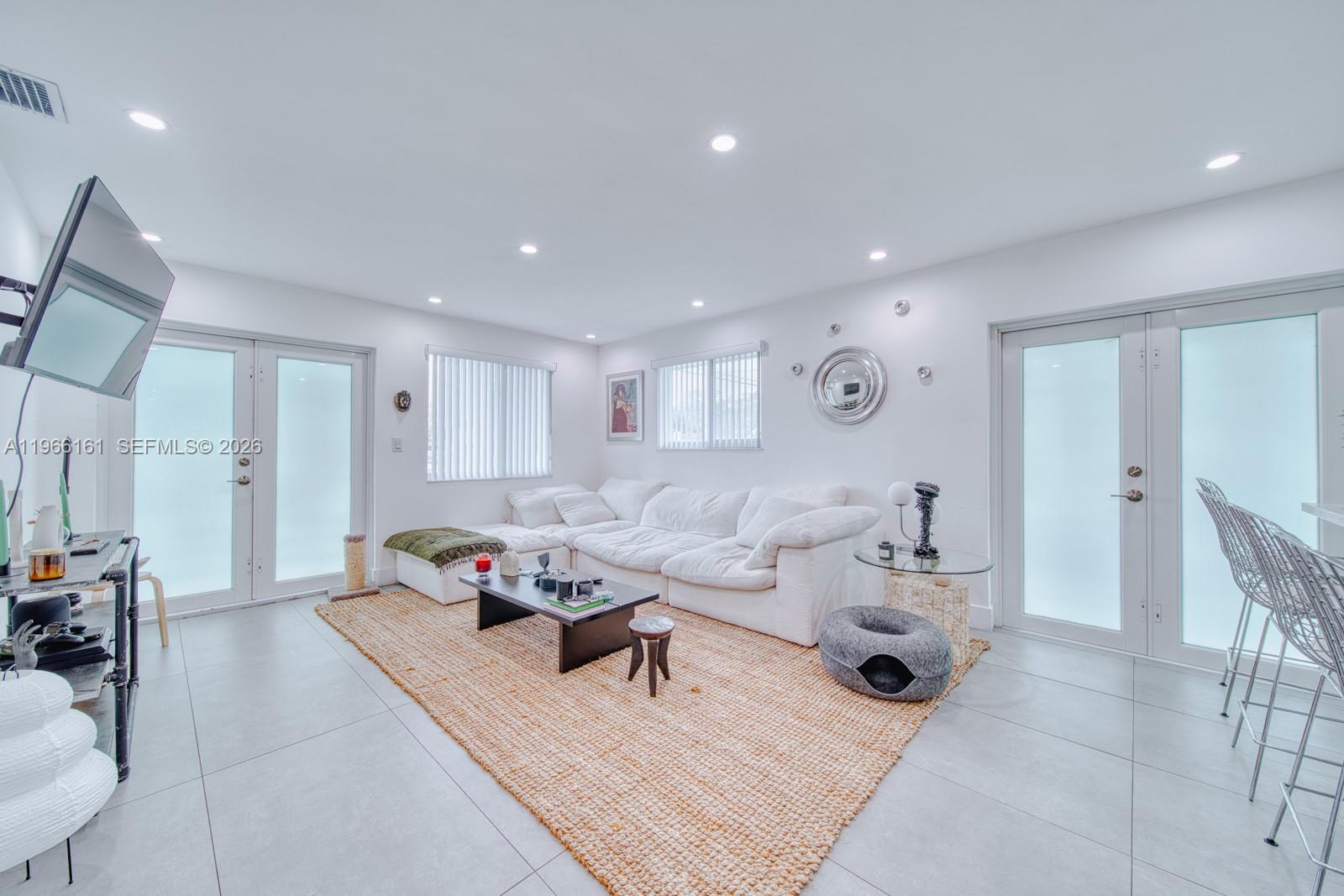 2841 Southwest 24th Terrace Miami, FL 33145 - Photo 10 of 65