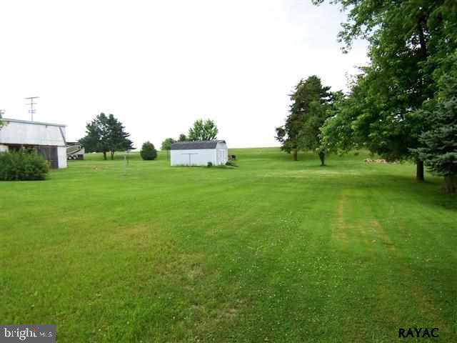 2264 Delta Road Brogue, PA 17309 - Photo 4 of 34