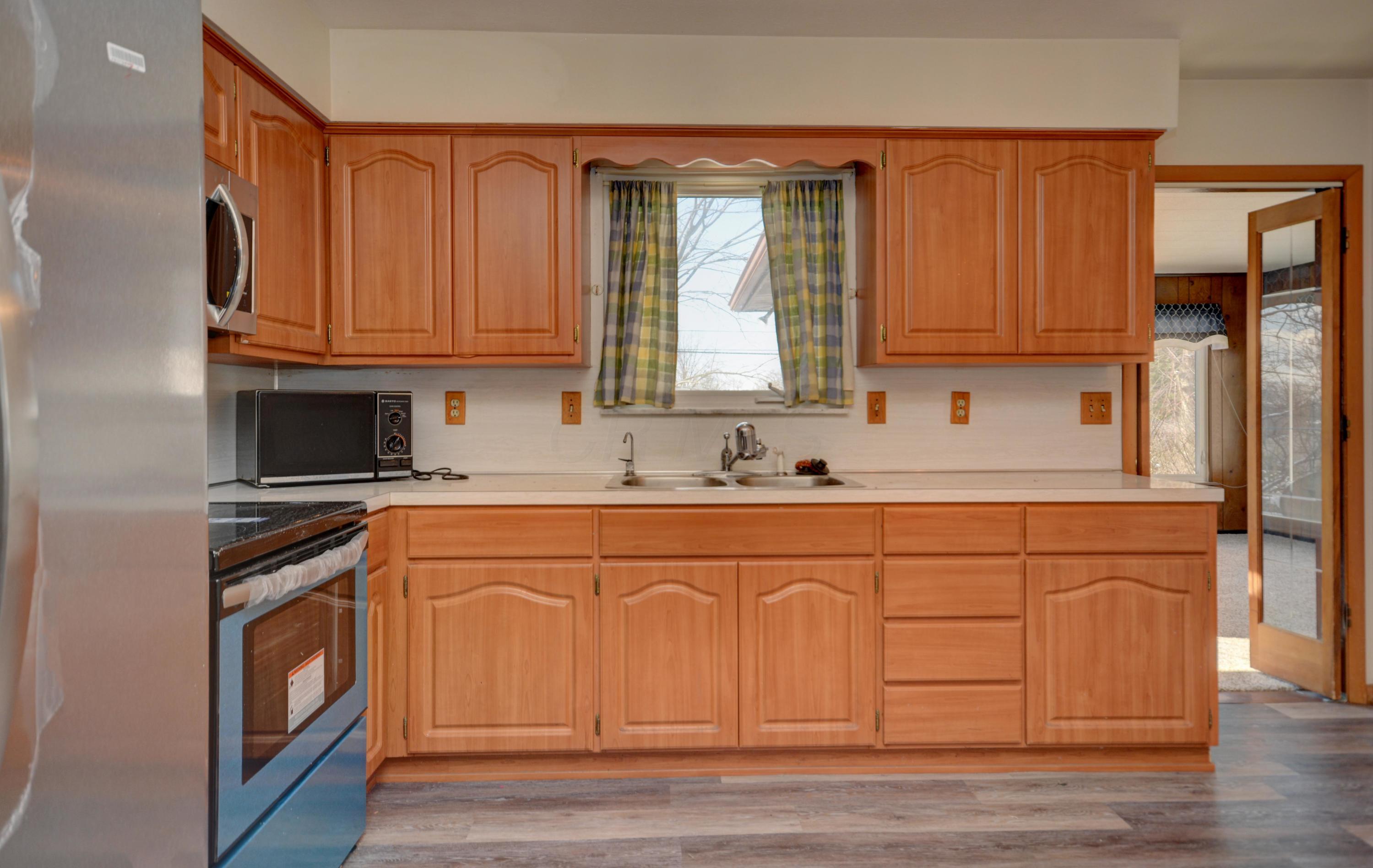 1085 Brice Road Columbus, OH 43213 - Photo 8 of 27