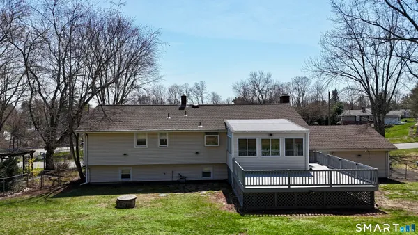 $649,900 | 6 Liberty Terrace, North Haven, CT 06473