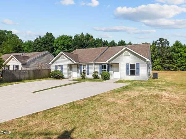 $499,900 | 1007 North King Charles Road, Unit 101 102, Raleigh, NC 27610