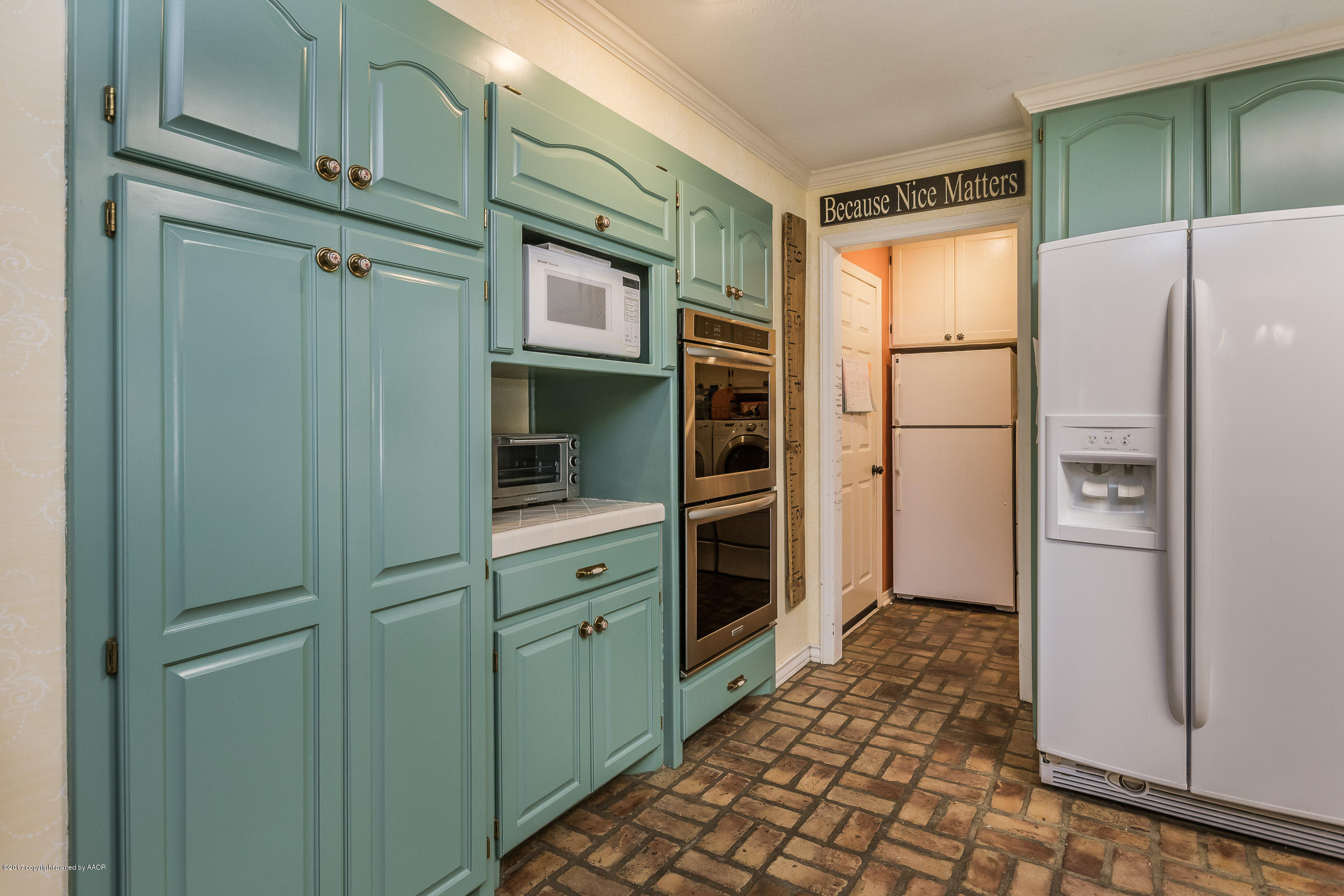 6108 Jameson Road Amarillo, TX 79106 - Photo 8 of 28 Kitchen_-5
