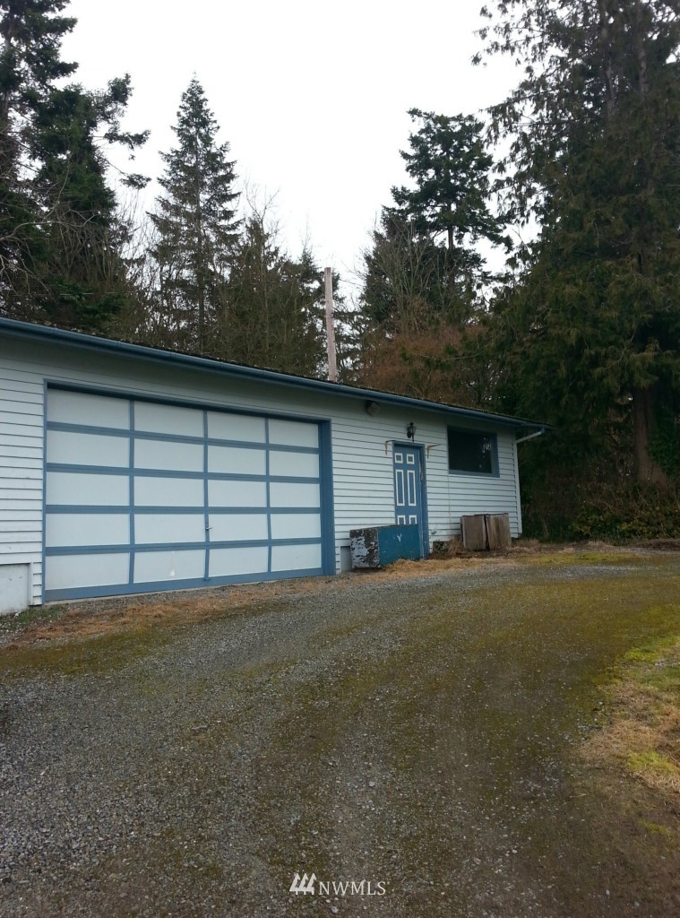 1310 East Juniper Beach Road Camano Island, WA 98282 - Photo 13 of 14