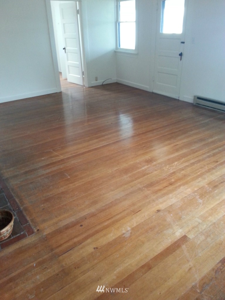 1310 East Juniper Beach Road Camano Island, WA 98282 - Photo 6 of 14