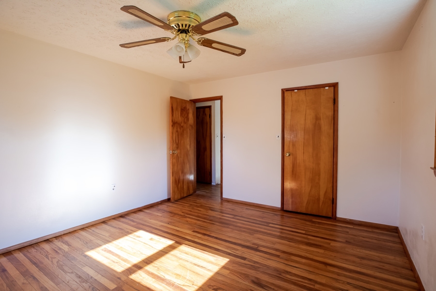 1314 North Logan Road Bloomington, IN 47404 - Photo 14 of 29