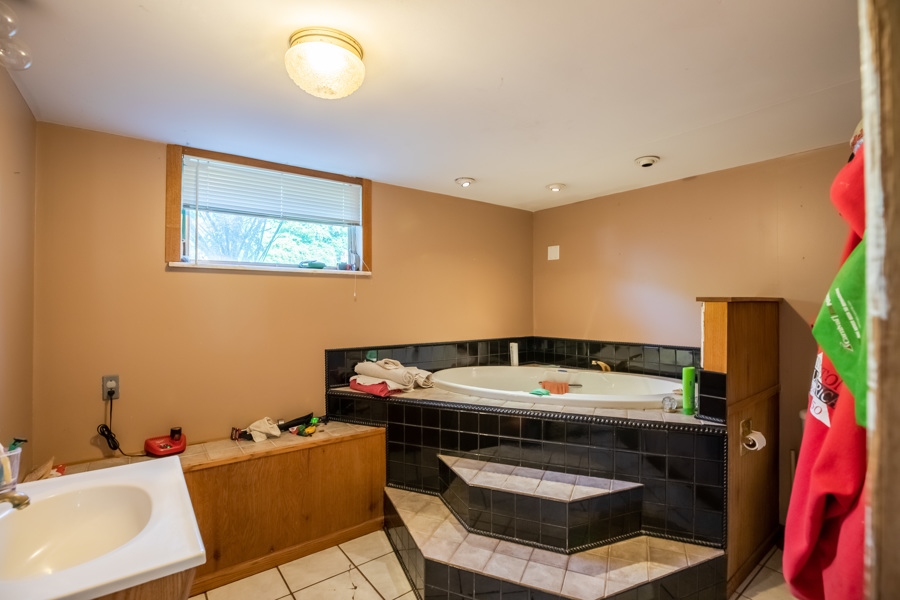 1314 North Logan Road Bloomington, IN 47404 - Photo 23 of 29