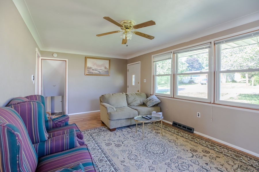 1314 North Logan Road Bloomington, IN 47404 - Photo 4 of 29