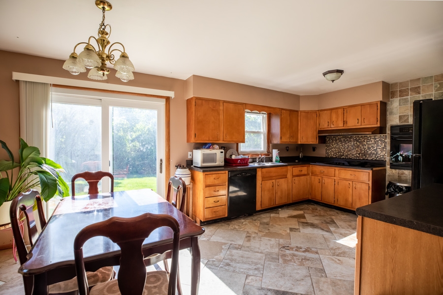 1314 North Logan Road Bloomington, IN 47404 - Photo 5 of 29