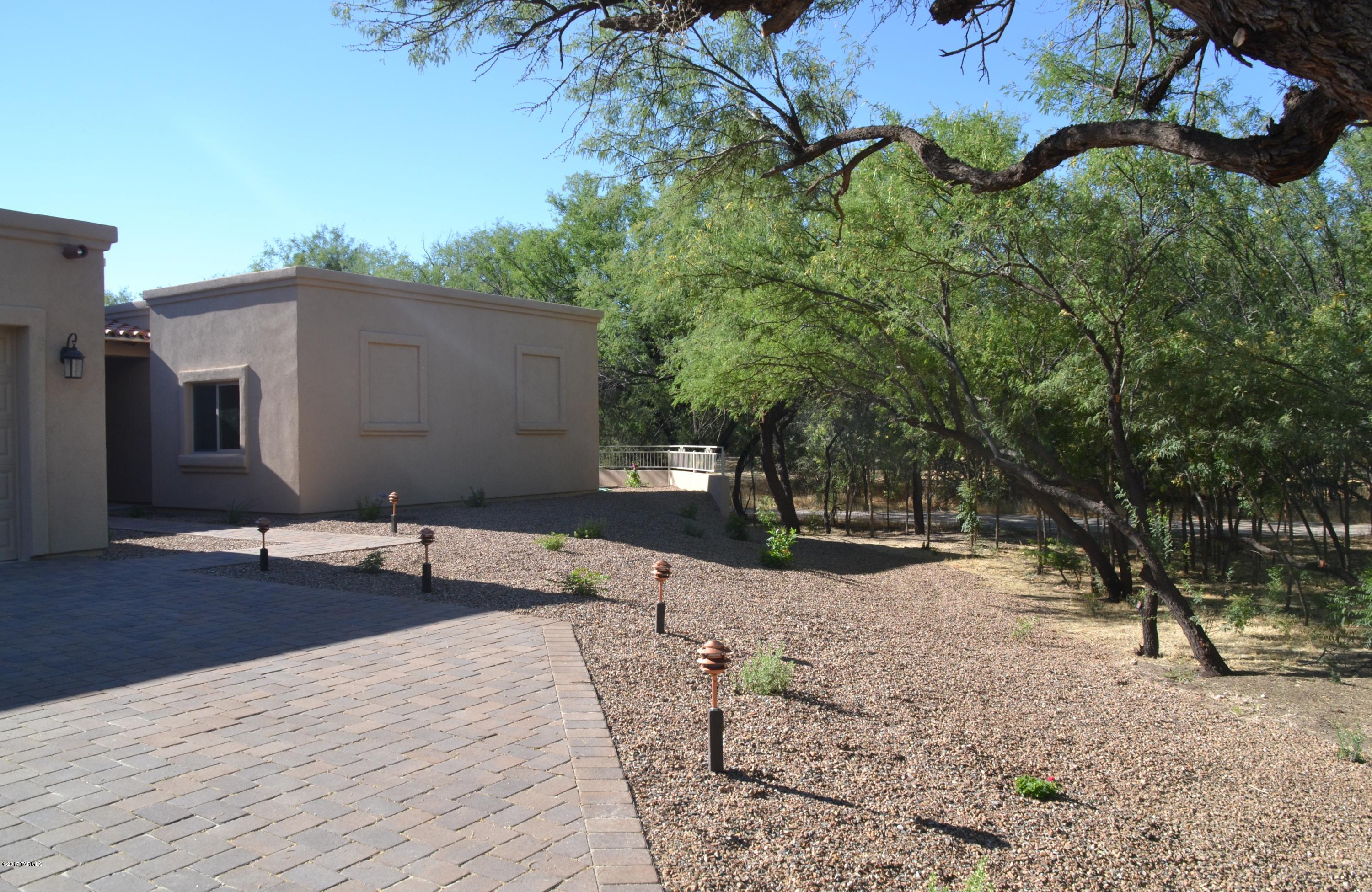1950 North Tanque Verde Loop Road Tucson, AZ 85749 - Photo 7 of 42 Gallery Image 7