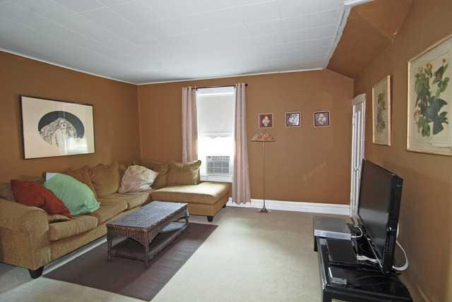 237 Herrick Road Riverside, IL 60546 - Photo 8 of 20