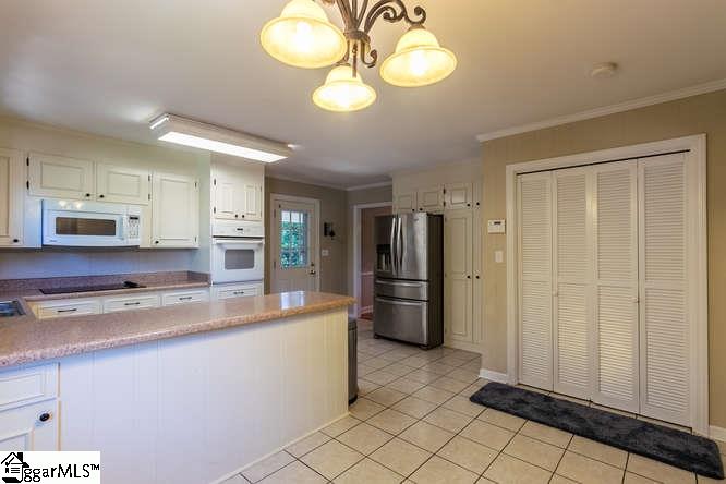 18 Randy Drive Taylors, SC 29687 - Photo 11 of 29 Gallery Image 11
