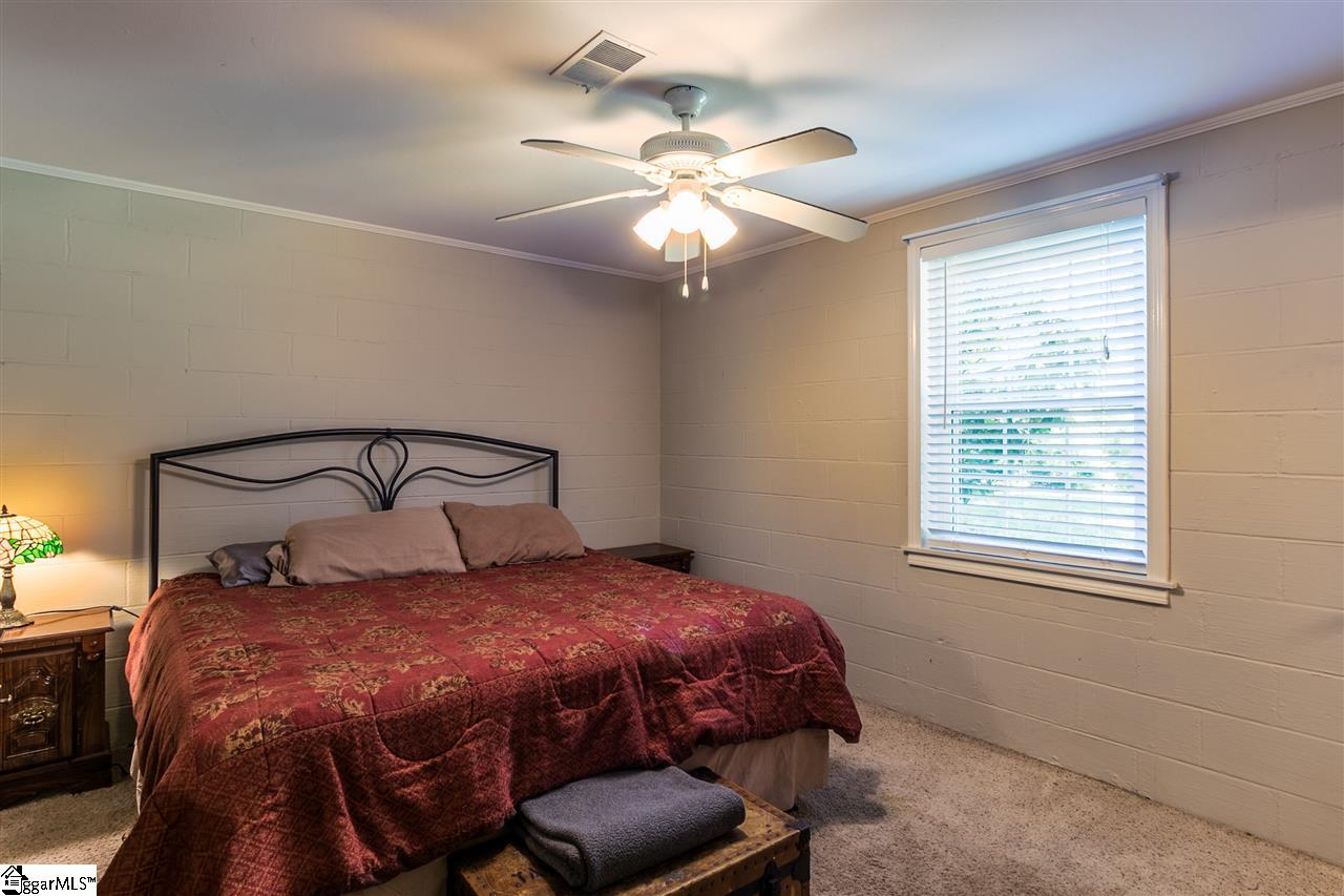 18 Randy Drive Taylors, SC 29687 - Photo 22 of 29 Gallery Image 22
