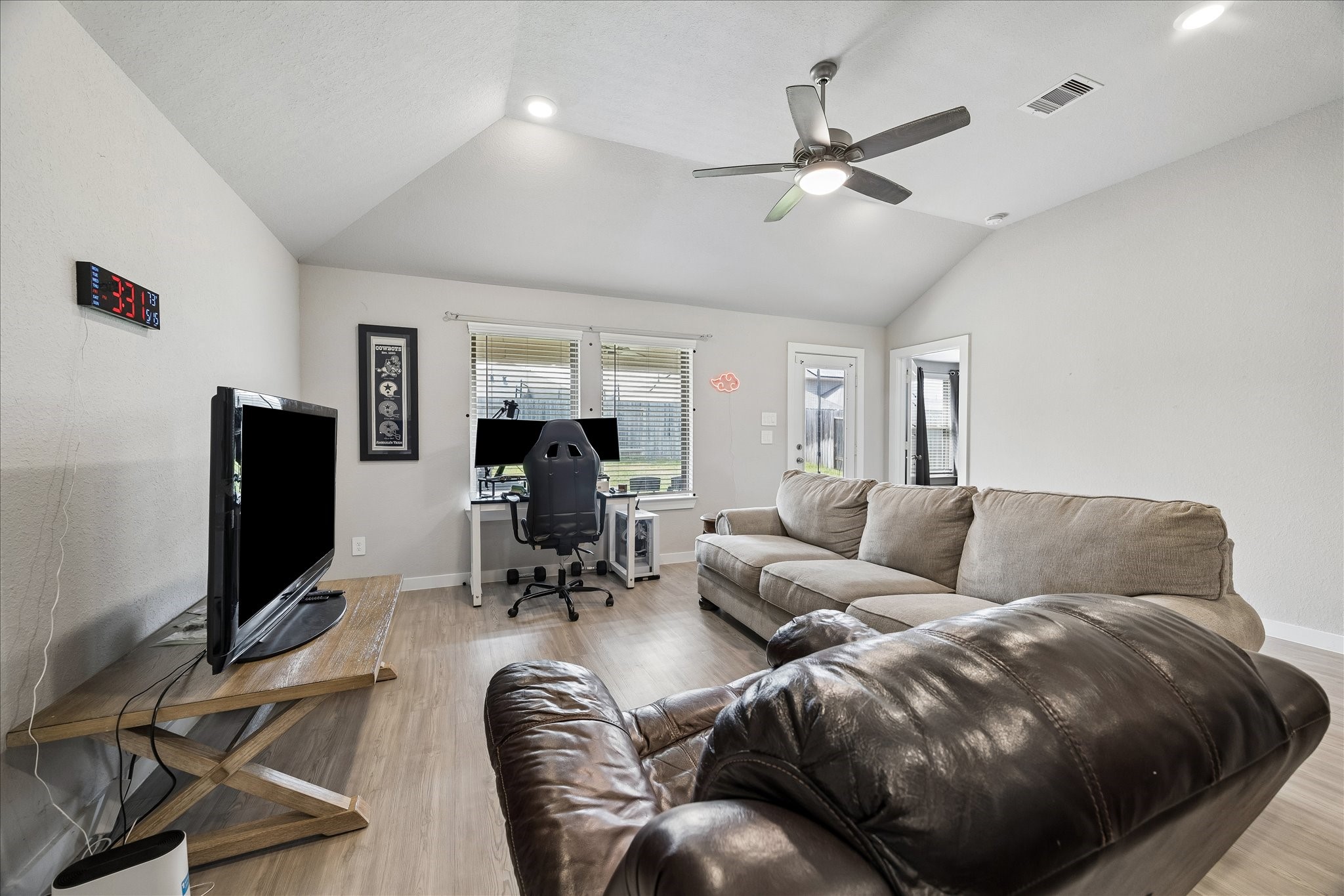 249 Rustic Ridge Circle Magnolia, TX 77354 - Photo 8 of 21