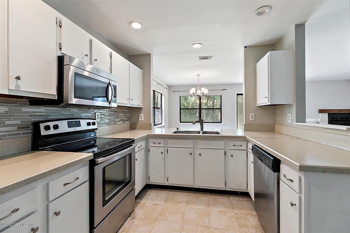 1004 Fruit Cove Road Jacksonville, FL 32259 - Photo 7 of 21 07-Kitchen