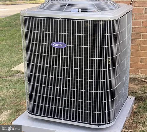 $775,000 | 7013 Galgate Drive, Springfield, VA 22152