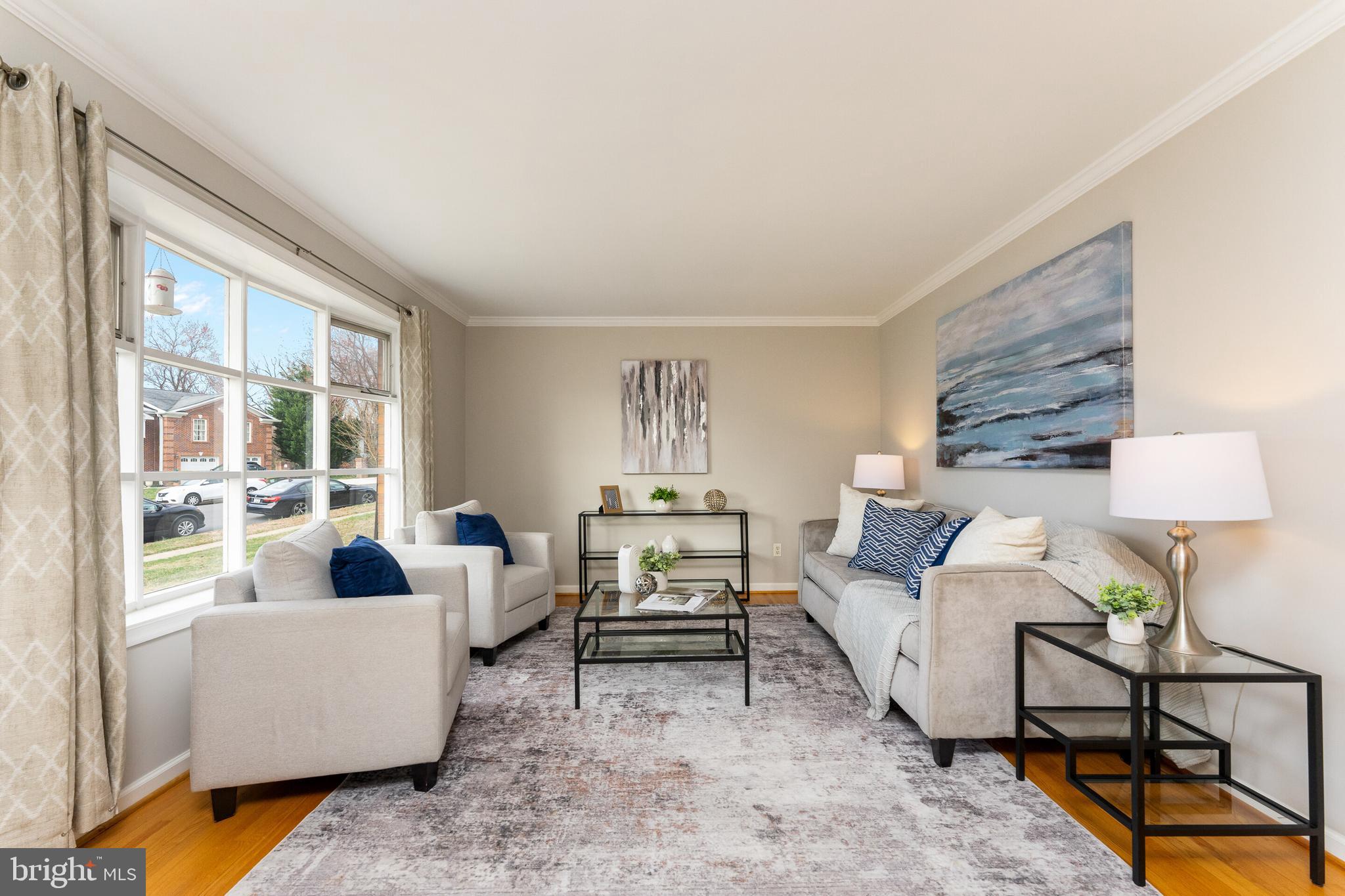 7013 Galgate Drive Springfield, VA 22152 - Photo 3 of 57 BRIGHT LIVING ROOM WITH LARGE BAY WINDOW
