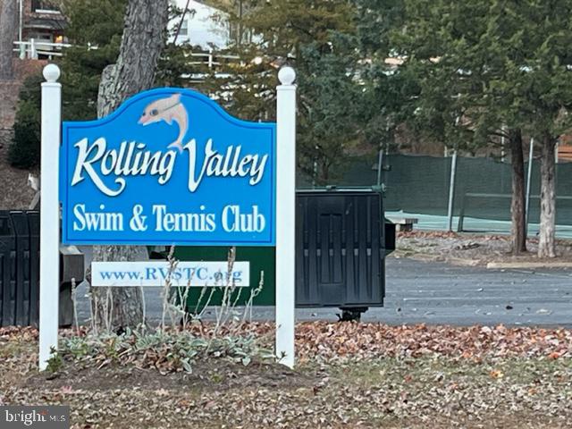 7013 Galgate Drive Springfield, VA 22152 - Photo 34 of 57 WALK TWO BLOCKS TO ROLLING VALLEY SWIM CLUB!