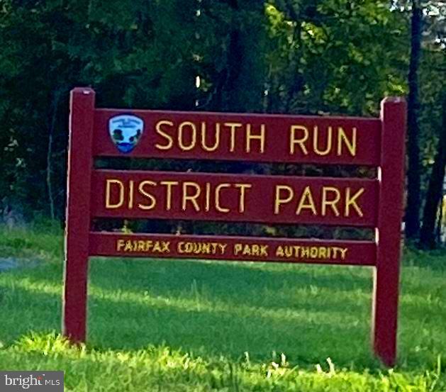 7013 Galgate Drive Springfield, VA 22152 - Photo 36 of 57 NEARBY SOUTH RUN PARK W/FITNESS CENTER & TRAILS