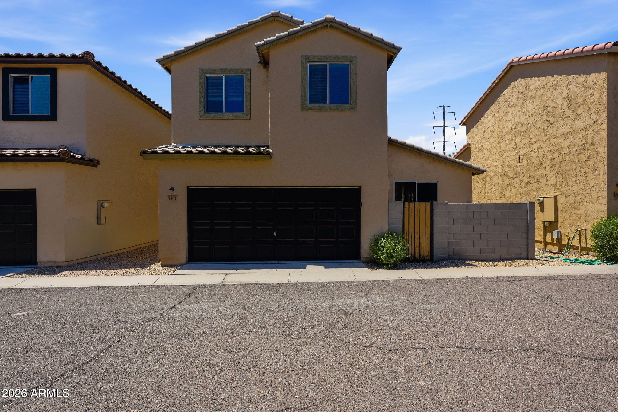 5464 Fulton Street Phoenix, AZ 85043 - Photo 2 of 35