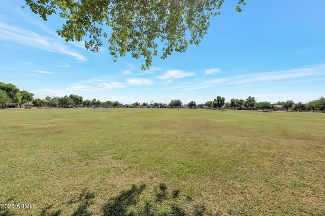 a view of outdoor space
