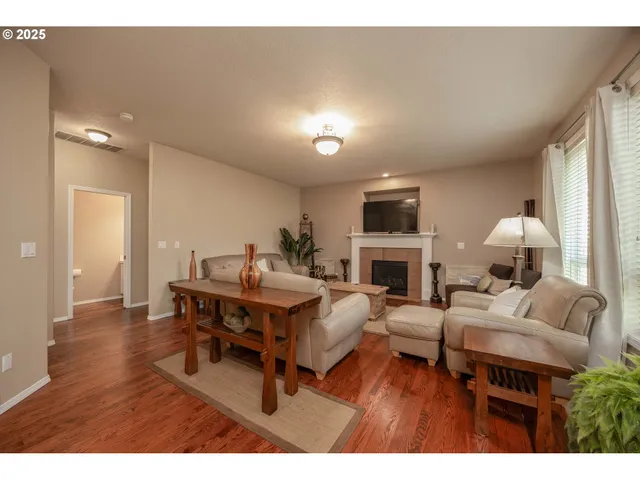 $679,000 | 16713 Northwest Countryridge Drive, Portland, OR 97229