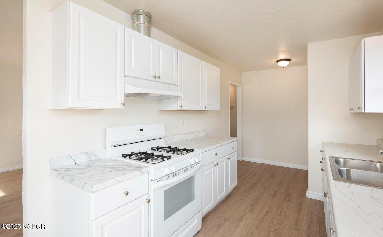 500 North Z Street Lompoc, CA 93436 - Photo 5 of 15 IMG_7533