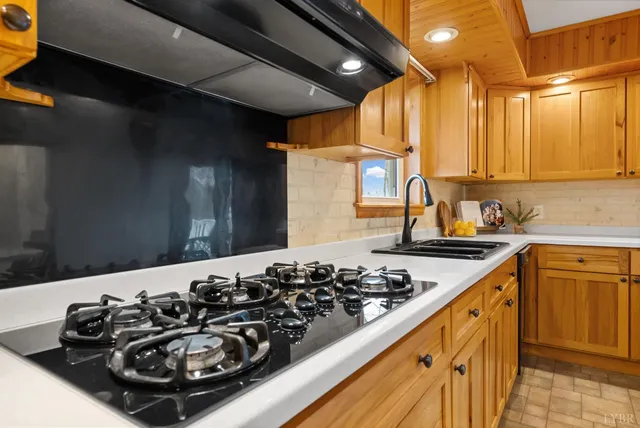 $775,000 | 5130 Turnpike Road, Lexington, VA 24450