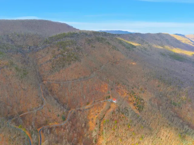 $775,000 | 5130 Turnpike Road, Lexington, VA 24450