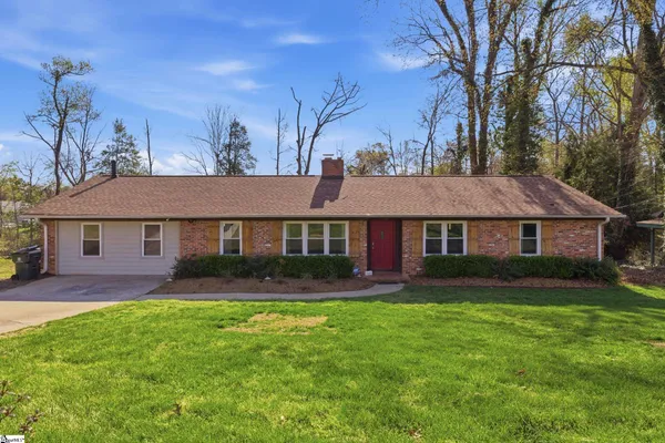 $377,500 | 505 Kensington Road, Taylors, SC 29687