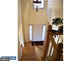 506 Rock Run Road Pottstown, PA 19465 - Photo 2 of 12 Foyer