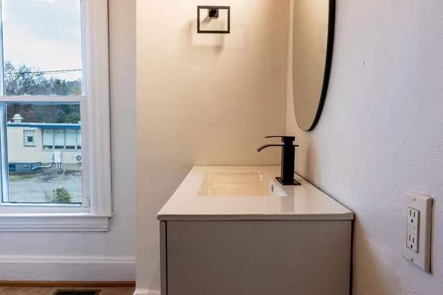 $370,000 | 1411-1413 Pittsburgh Street, Cheswick, PA 15024