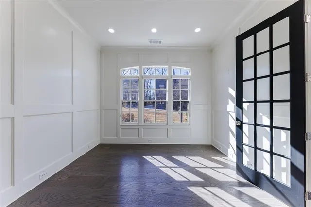 $11,000 | 261 Chastain Park Drive Northeast, Atlanta, GA 30342