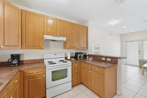$775,000 | 911 Northeast 12th Avenue, Pompano Beach, FL 33060
