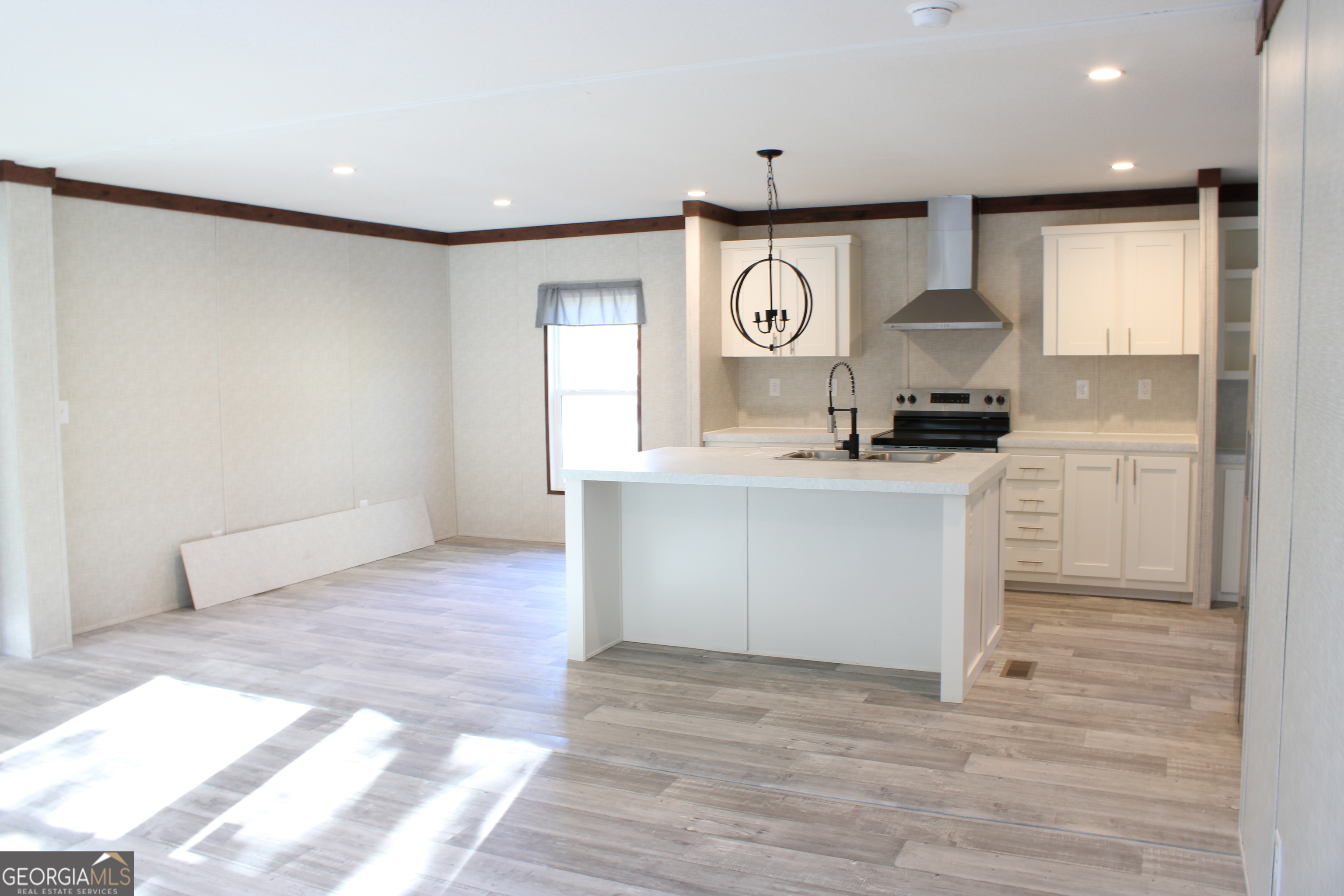 223 Pelican Road Woodbine, GA 31569 - Photo 2 of 25