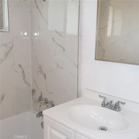 $2,200 | 501 North University Street, Unit 3, Redlands, CA 92374