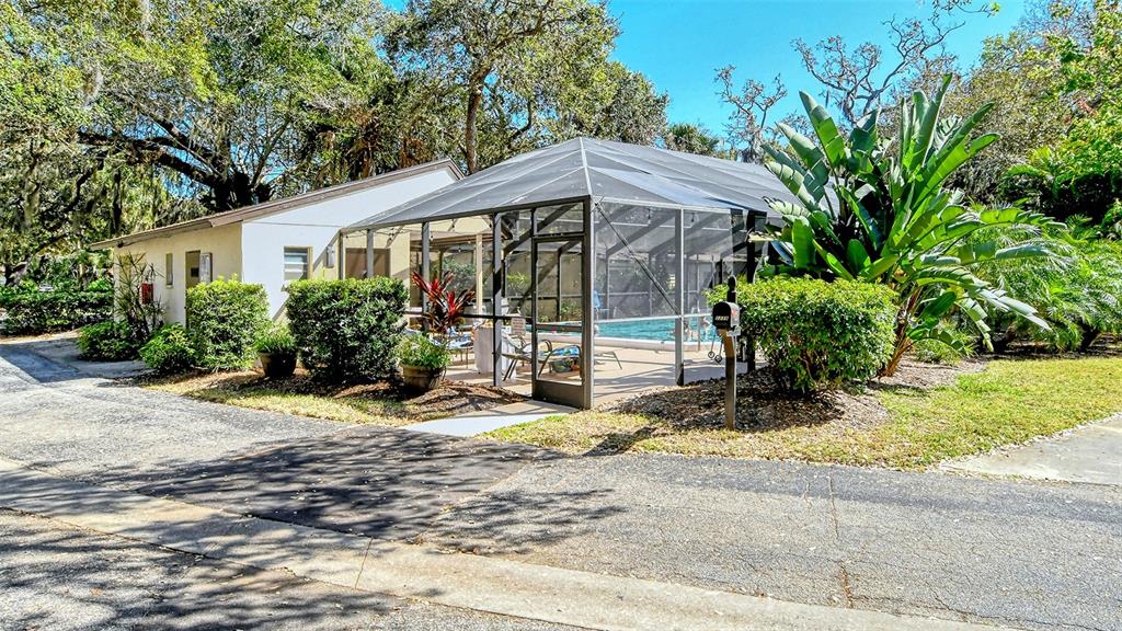 2247 Bispham Road, Unit 50 Sarasota, FL 34231 - Photo 31 of 38 Gallery Image 31