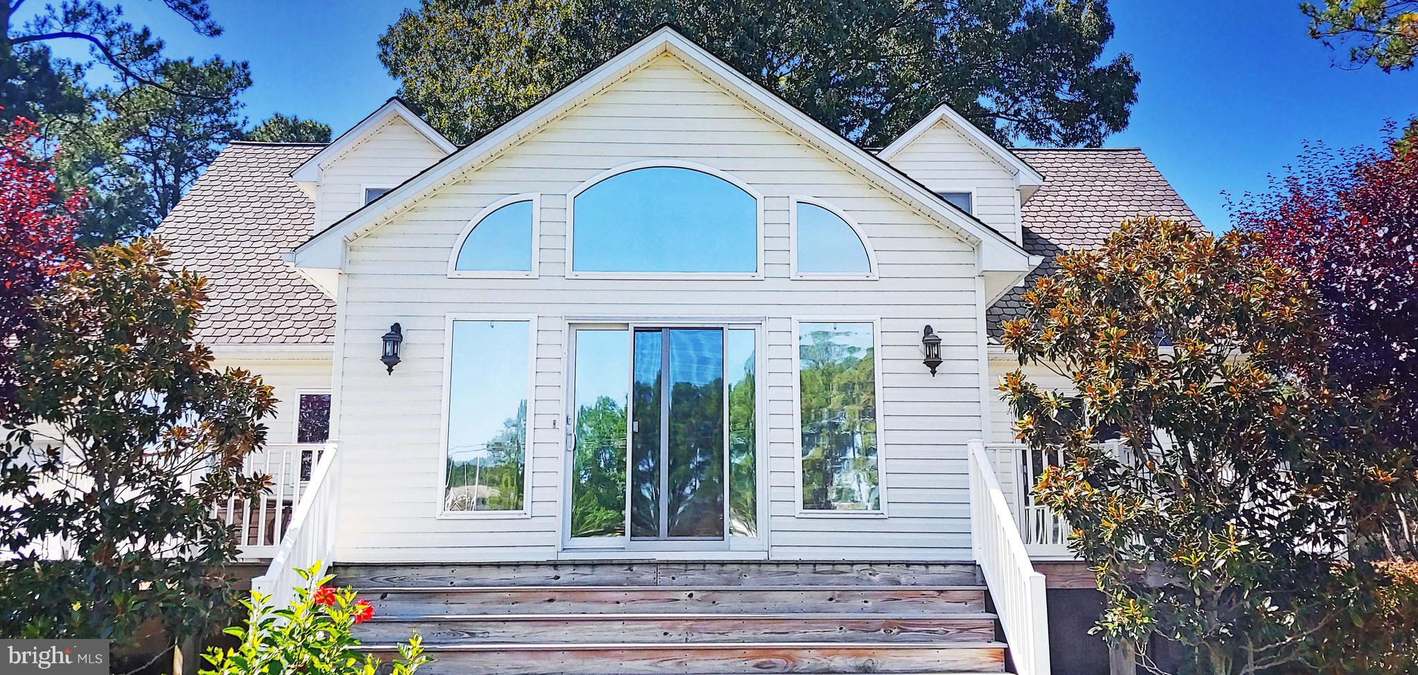 17451 Poplar Street Piney Point, MD 20674 - Photo 4 of 67 Gorgeous Entrance