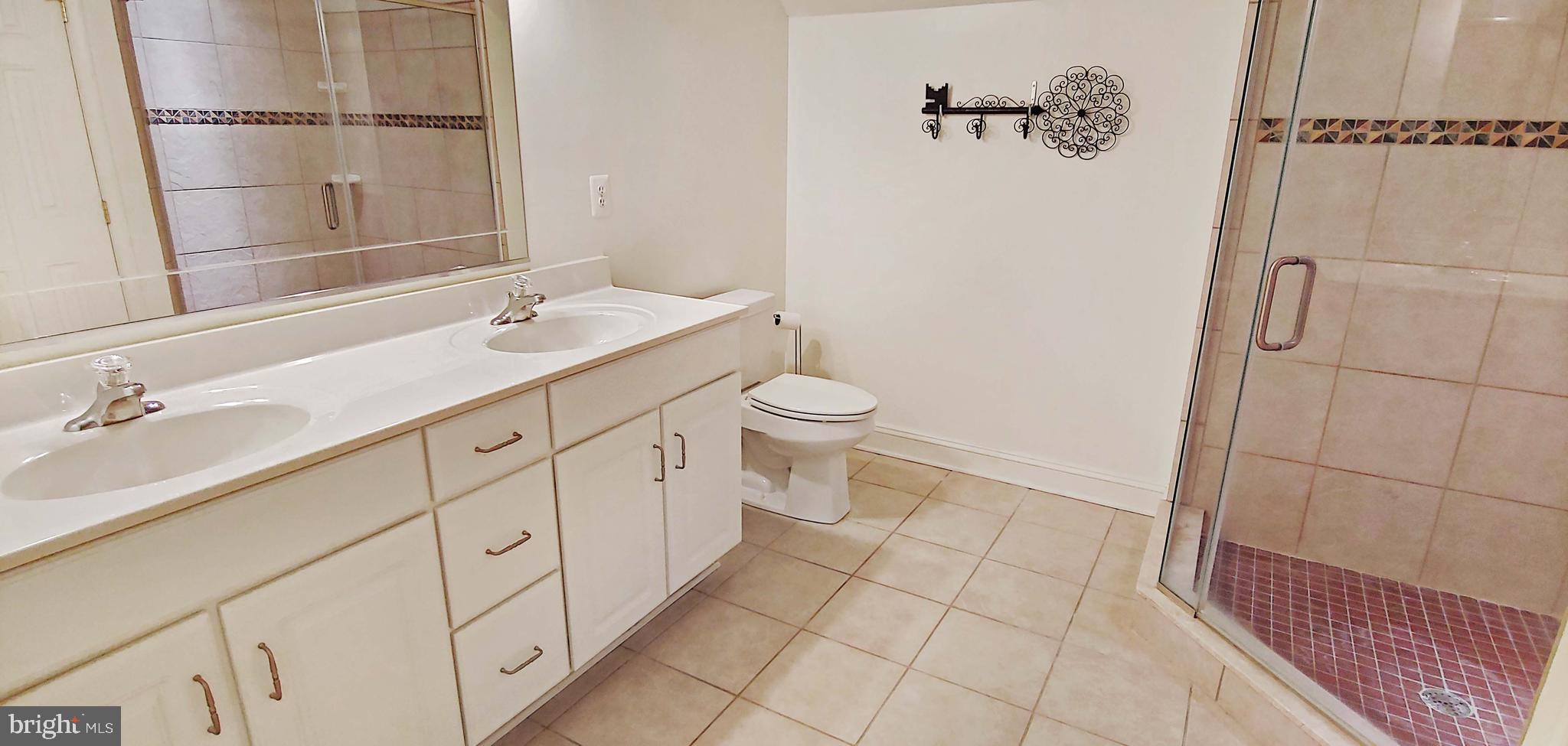 17451 Poplar Street Piney Point, MD 20674 - Photo 44 of 67 2nd Full Bathroom with Double Sinks